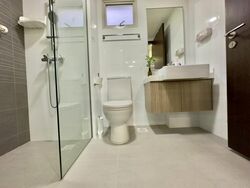 Lake Life (D22), Condominium #467003351